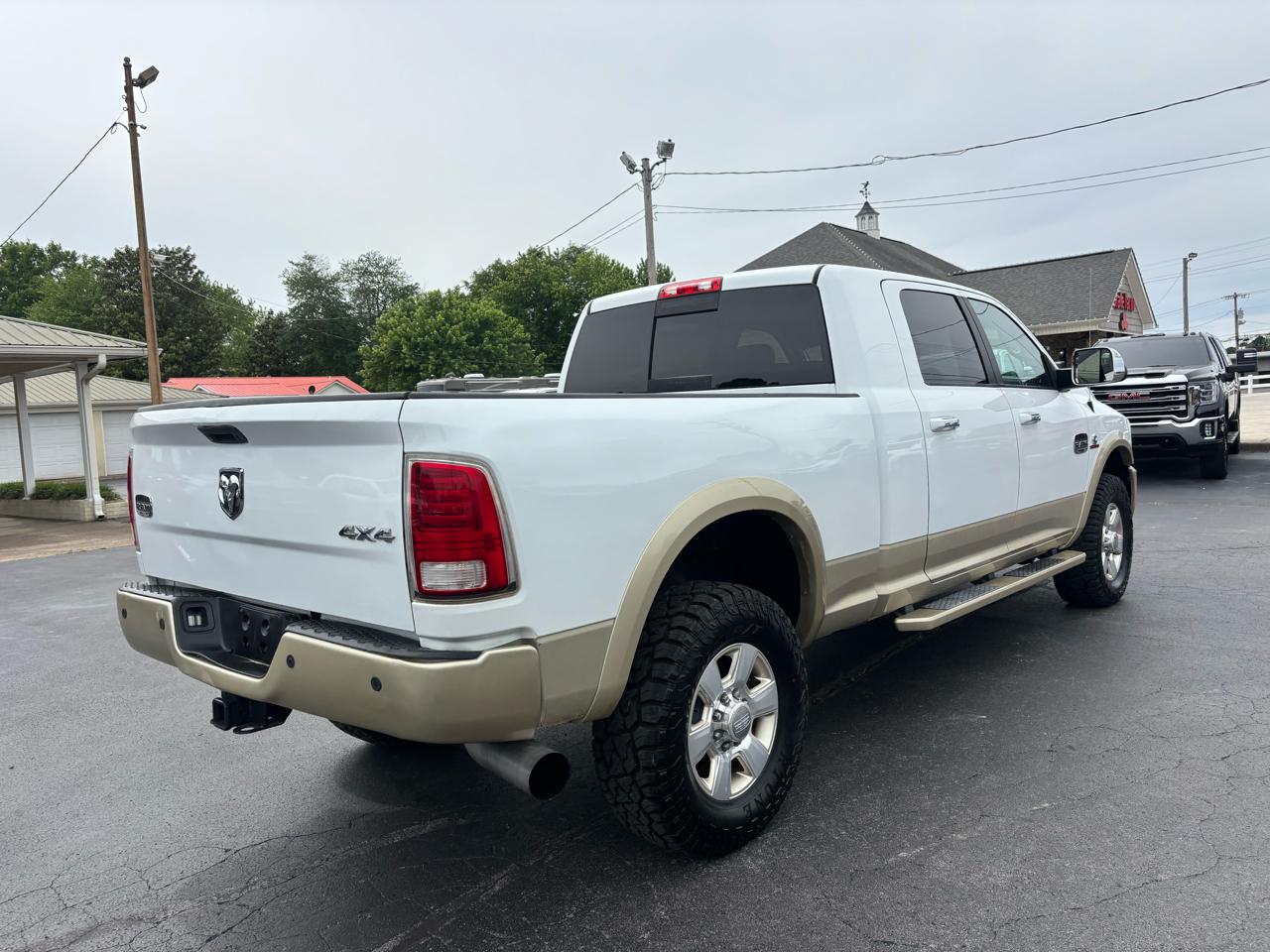RAM 2500 4WD Mega Cab 160.5" Longhorn 2015