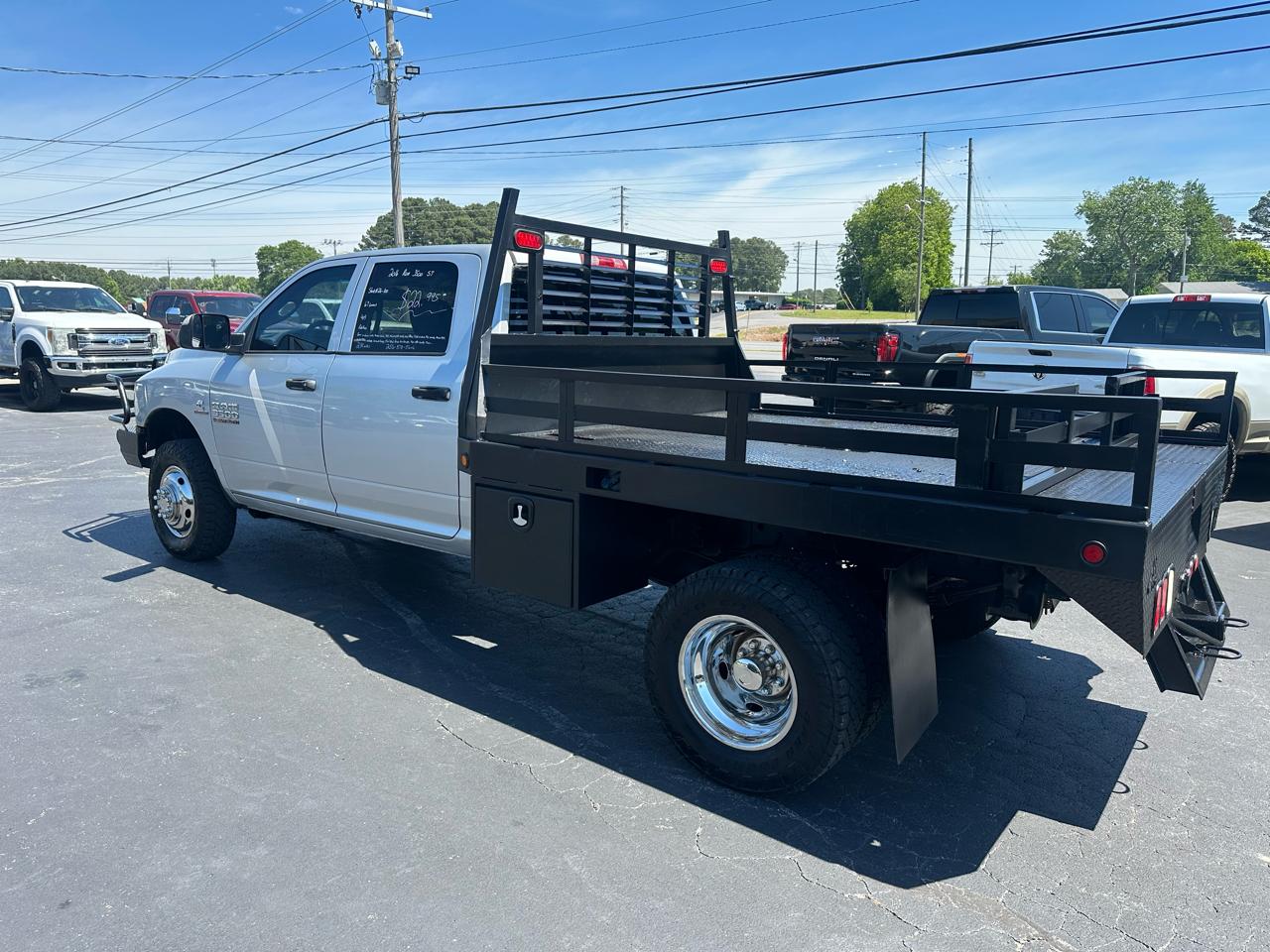 RAM 3500 4WD Crew Cab 169" Tradesman 2016