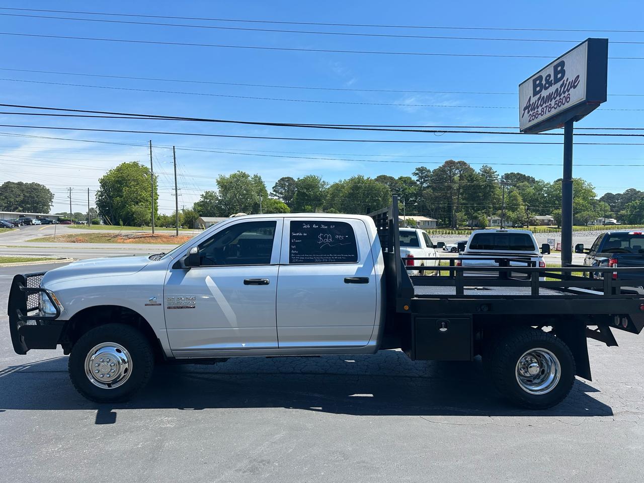 RAM 3500 4WD Crew Cab 169" Tradesman 2016