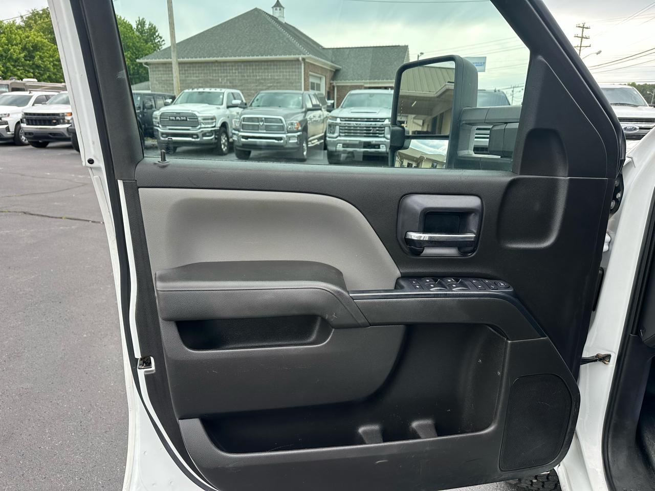 GMC Sierra 3500HD 4WD Crew Cab 171.5" WB, 59.06" CA 2016