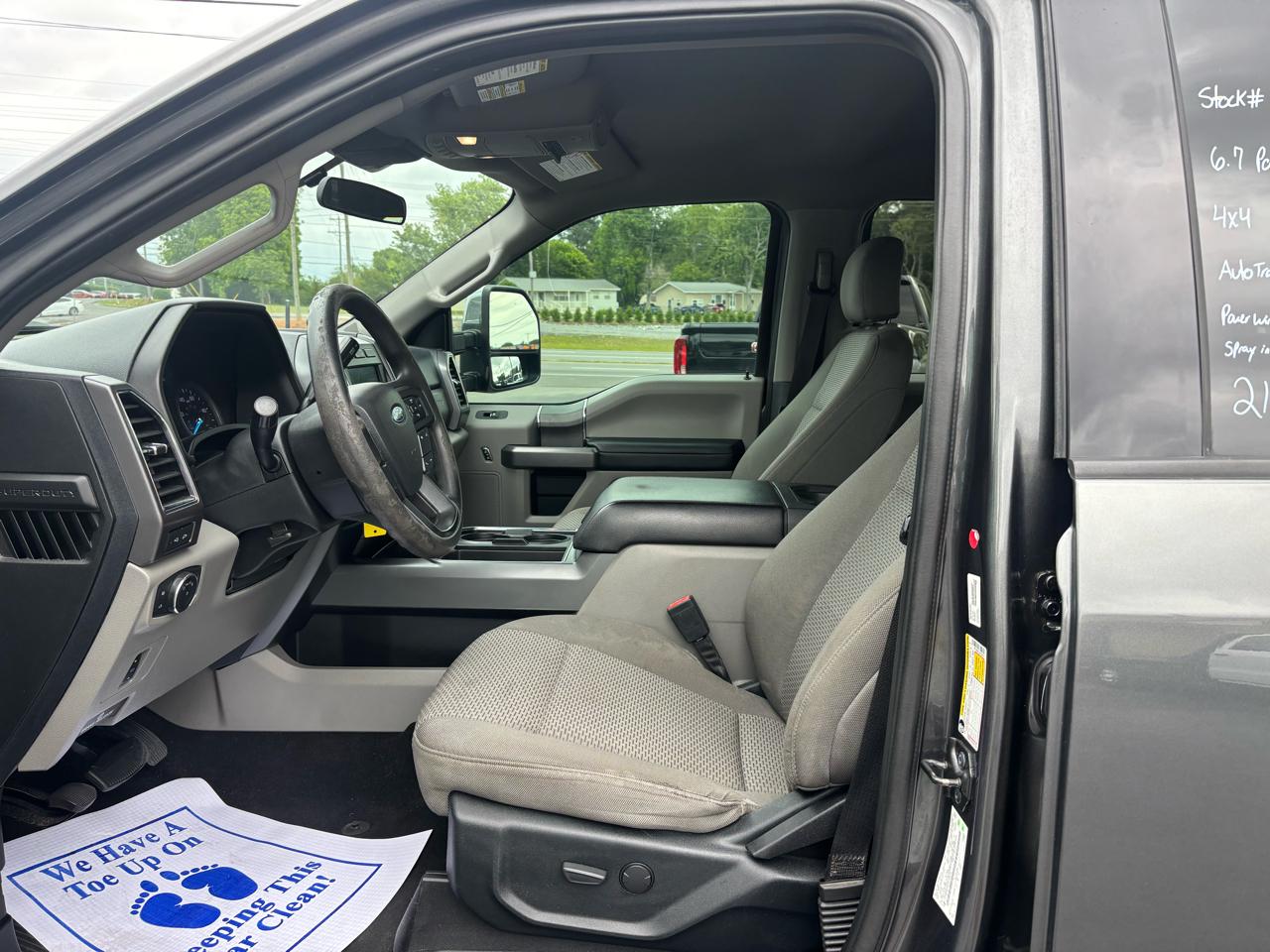 Ford Super Duty F-250 SRW XLT 4WD Crew Cab 6.75' Box 2020