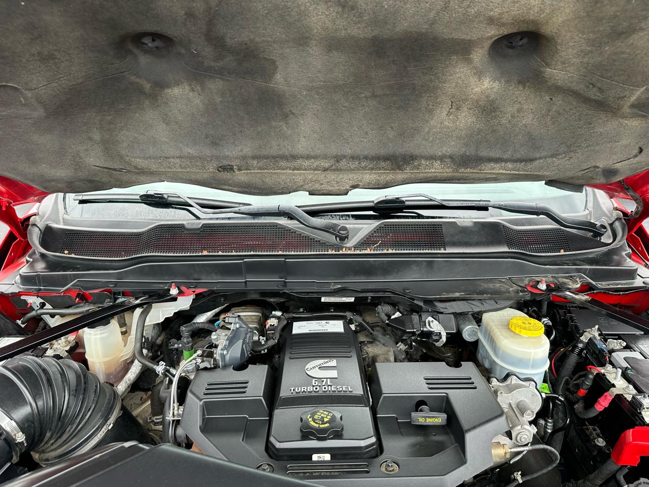 RAM 2500 Tradesman 4x4 Crew Cab 6'4" Box 2022
