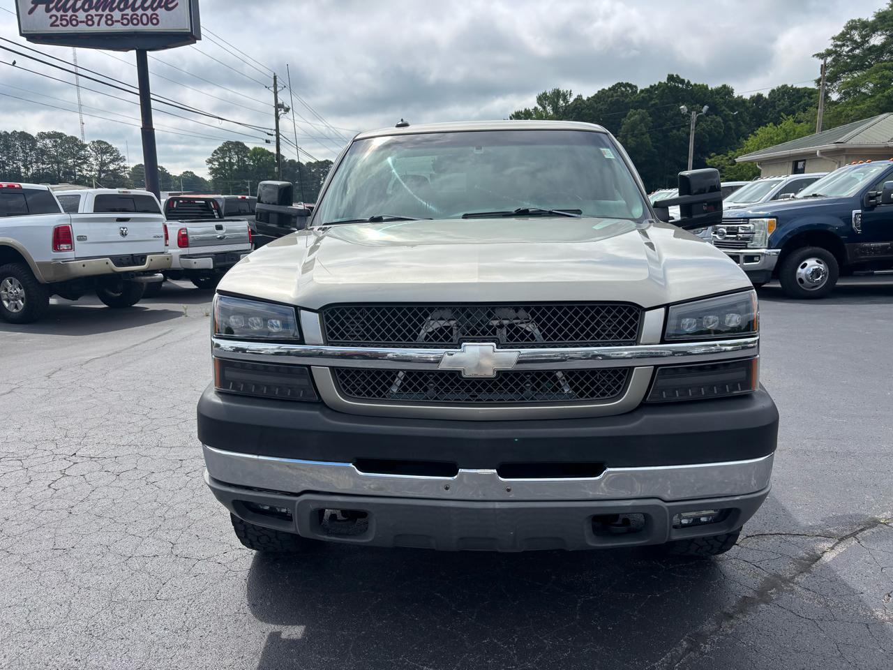 Chevrolet Silverado 2500HD Ext Cab 143.5" WB 4WD LS 2003