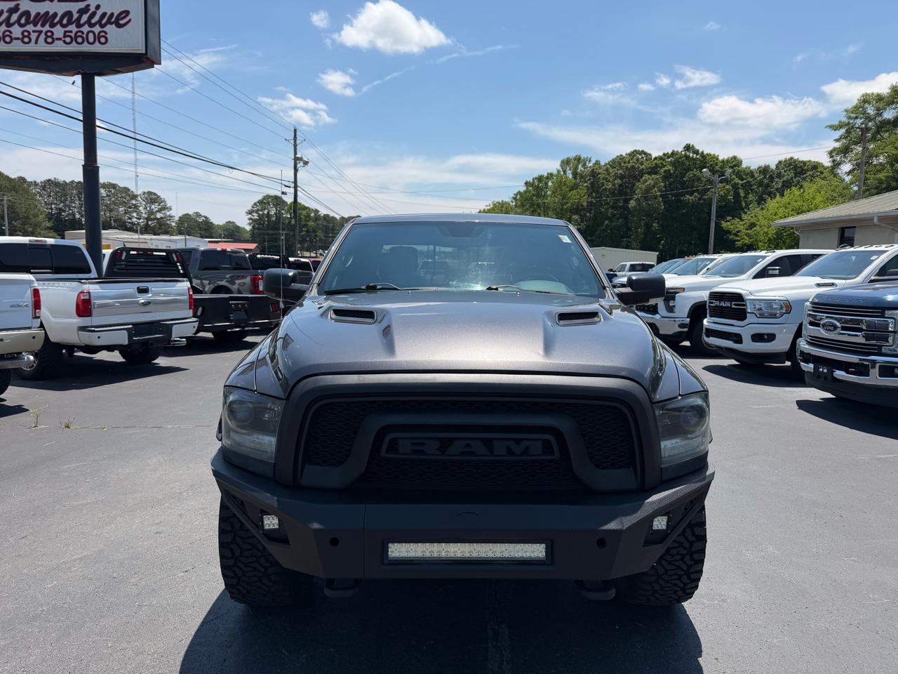 RAM 1500 4WD Crew Cab 140.5" Rebel 2015