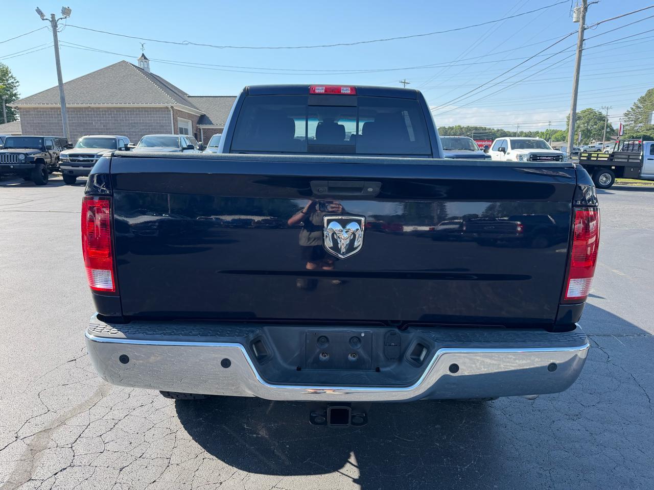 RAM 2500 Big Horn 4x4 Mega Cab 6'4" Box 2017