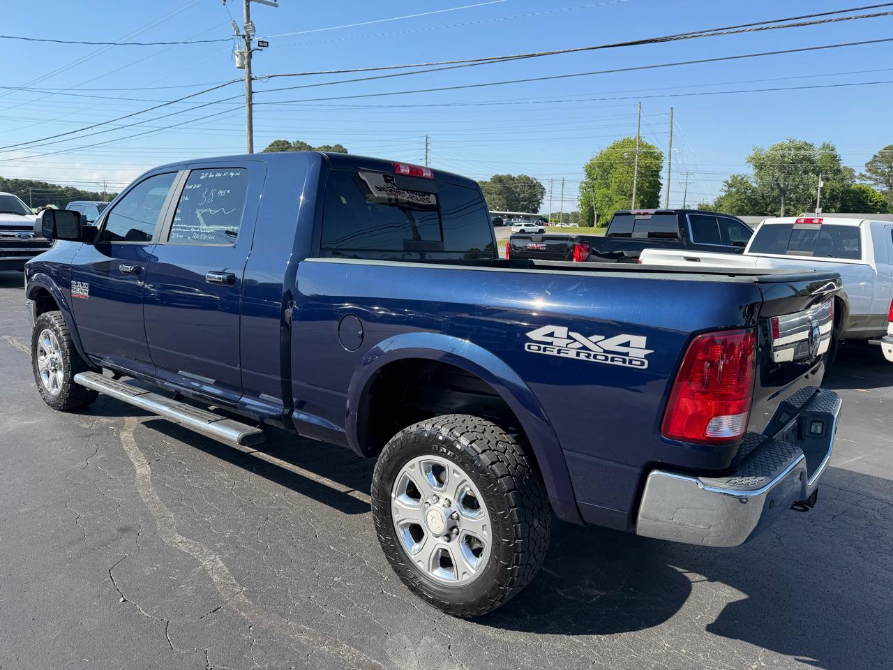 RAM 2500 Big Horn 4x4 Mega Cab 6'4" Box 2017