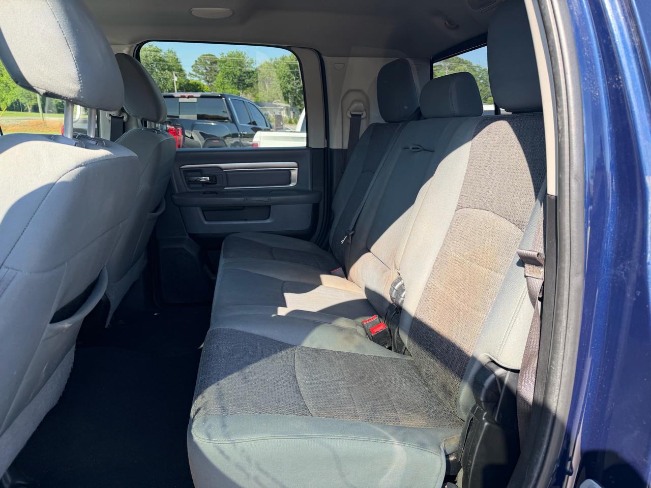 RAM 2500 Big Horn 4x4 Mega Cab 6'4" Box 2017