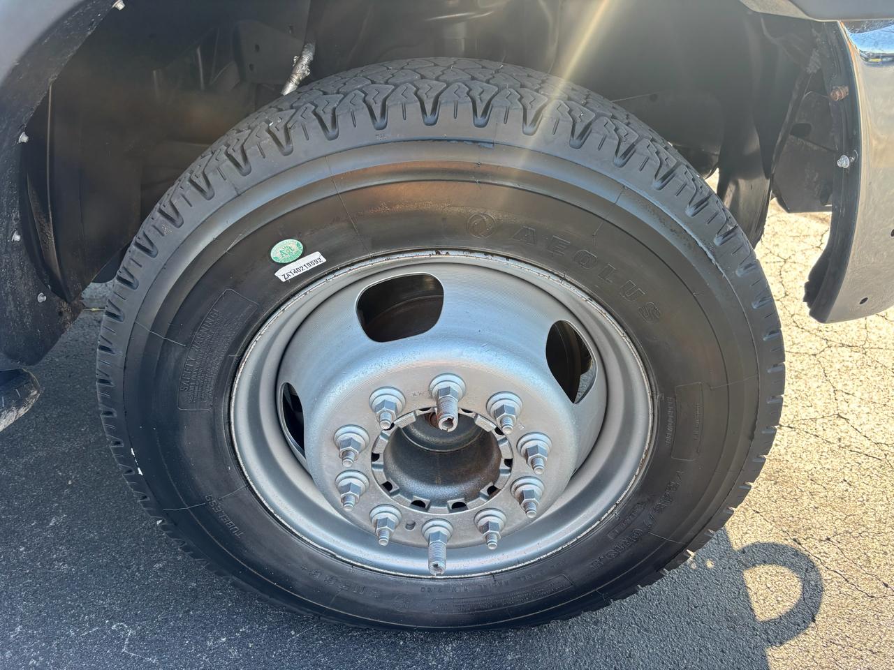 RAM 5500 4WD Crew Cab 173" WB 60" CA Tradesman 2015
