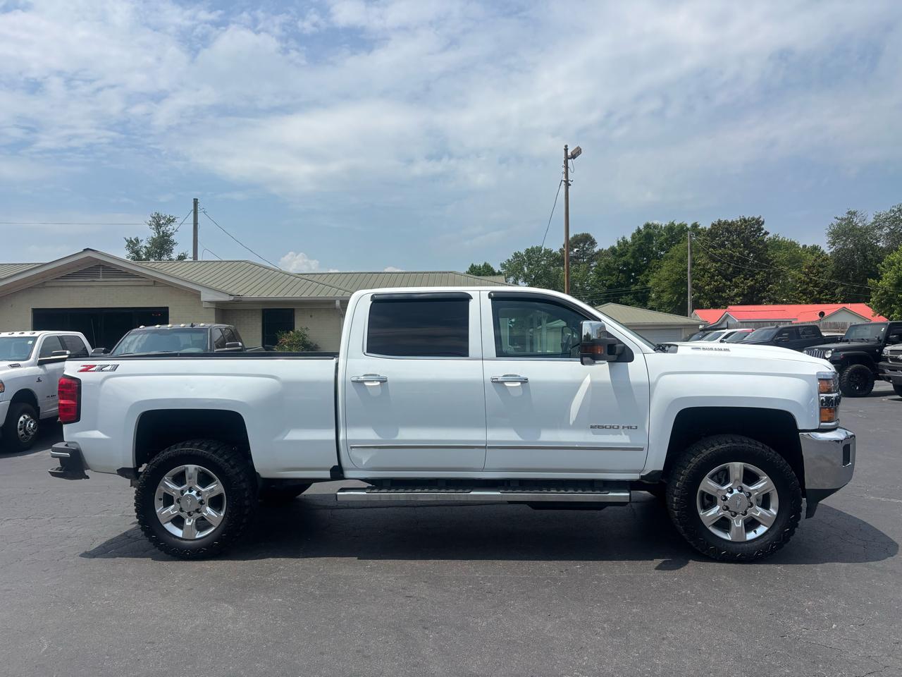 Chevrolet Silverado 2500HD 4WD Crew Cab 153.7" LTZ 2019