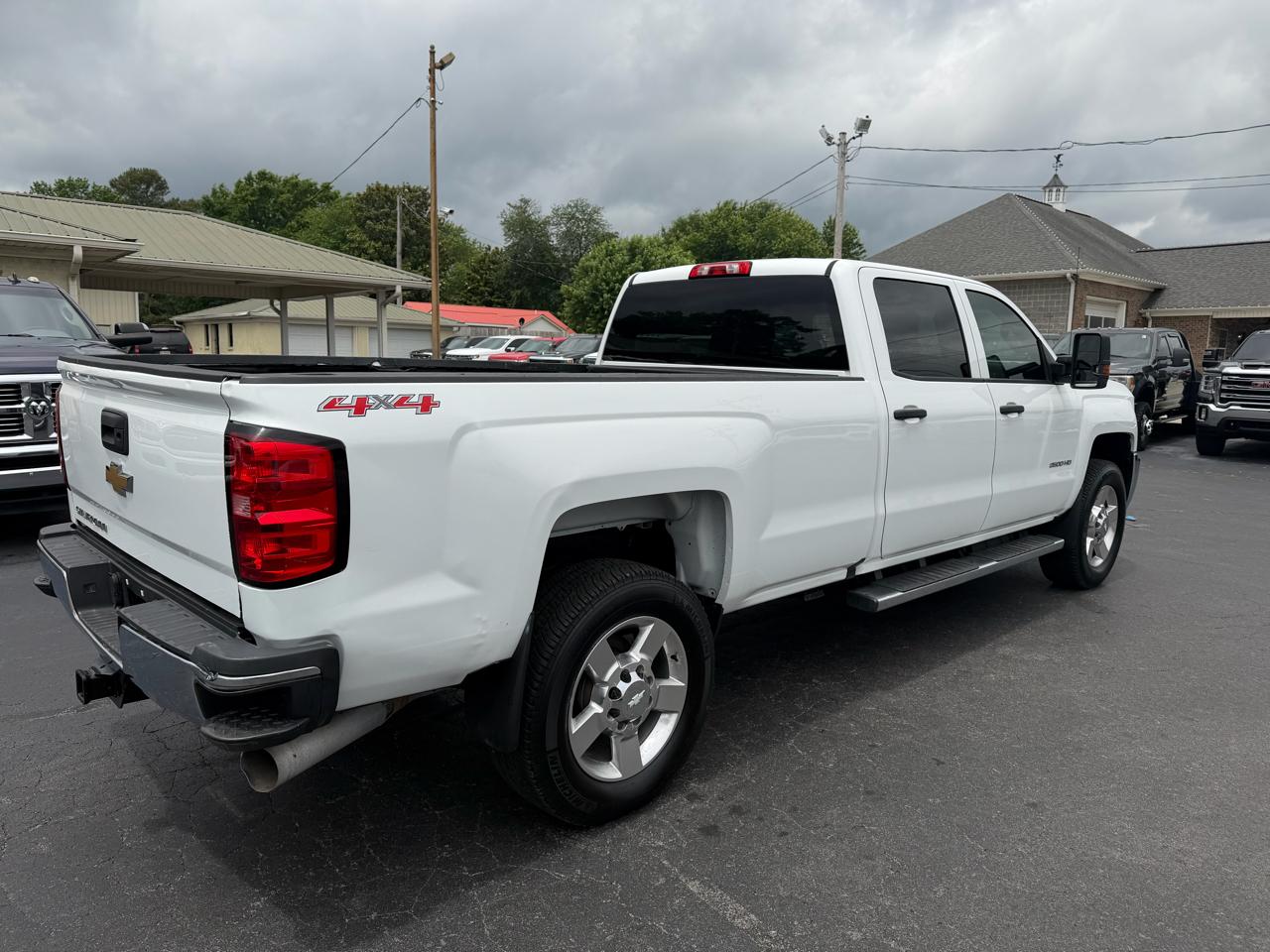 Chevrolet Silverado 2500HD 4WD Crew Cab 167.7" Work Truck 2017
