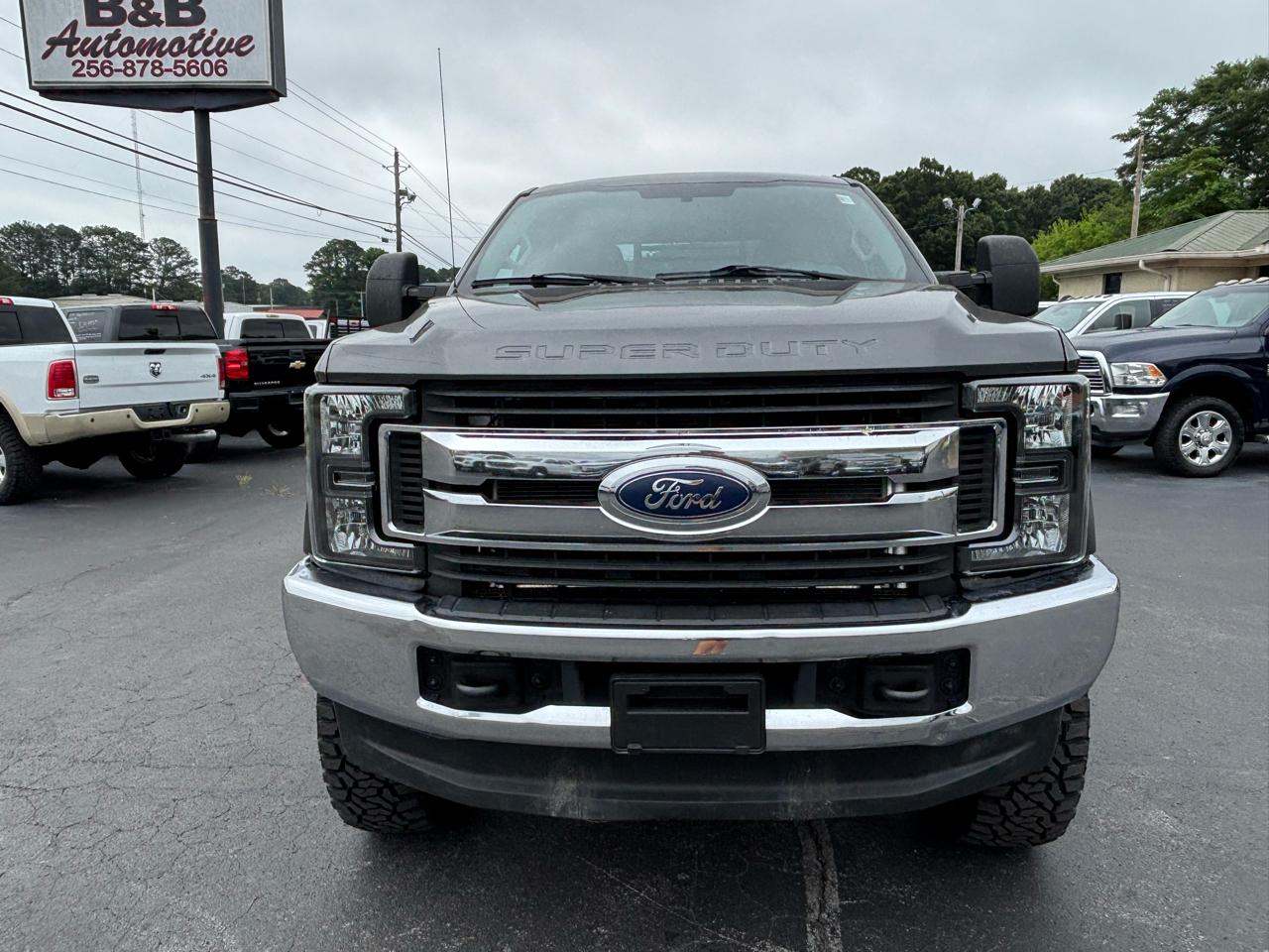 Ford Super Duty F-250 SRW XLT 4WD Crew Cab 6.75' Box 2017