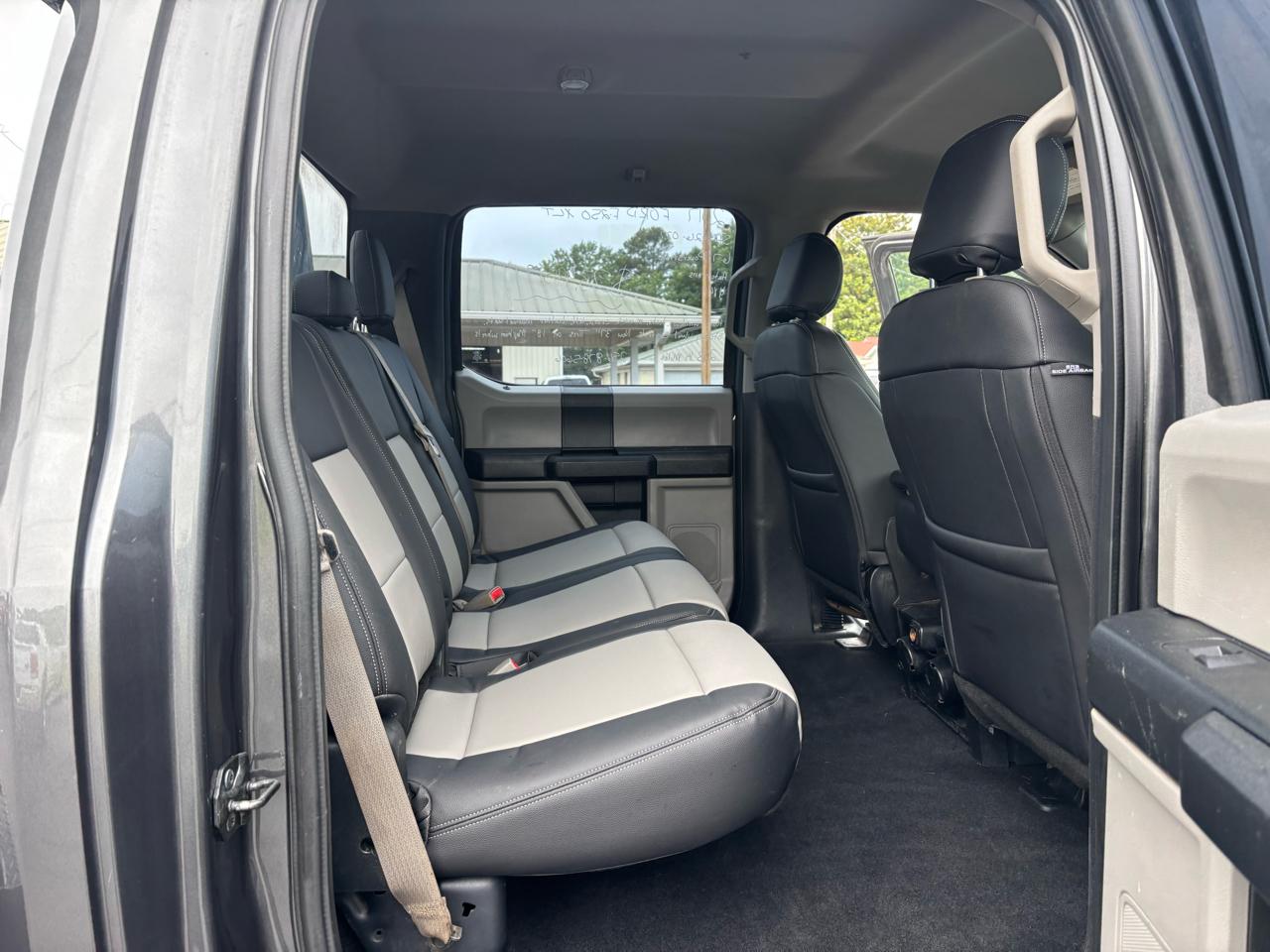 Ford Super Duty F-250 SRW XLT 4WD Crew Cab 6.75' Box 2017