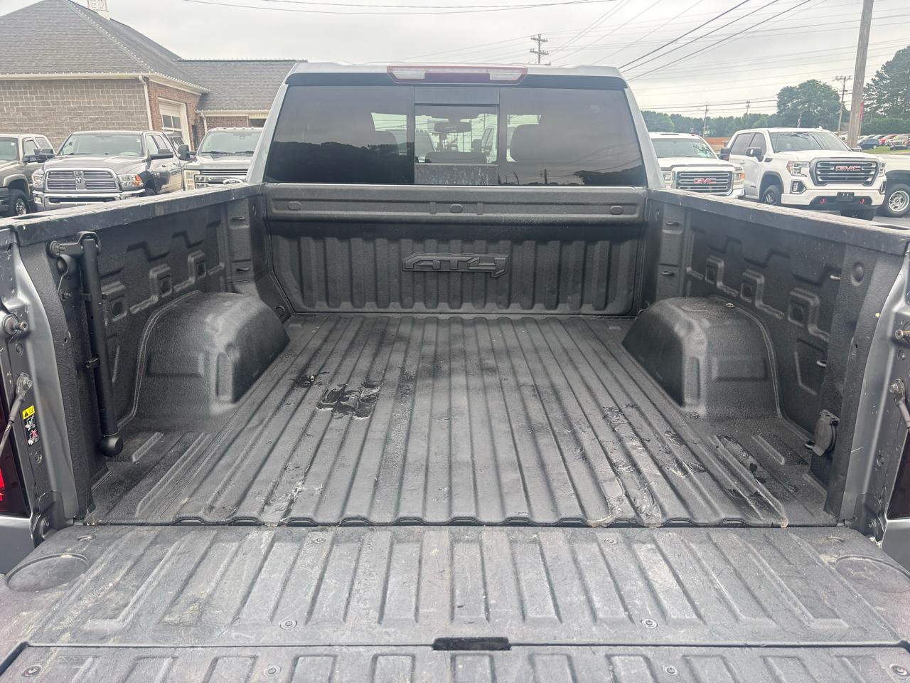 GMC Sierra 1500 4WD Crew Cab 147" AT4 2020