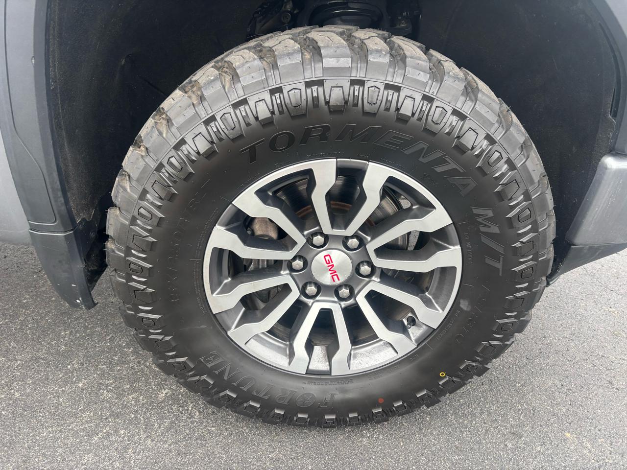 GMC Sierra 1500 4WD Crew Cab 147" AT4 2020