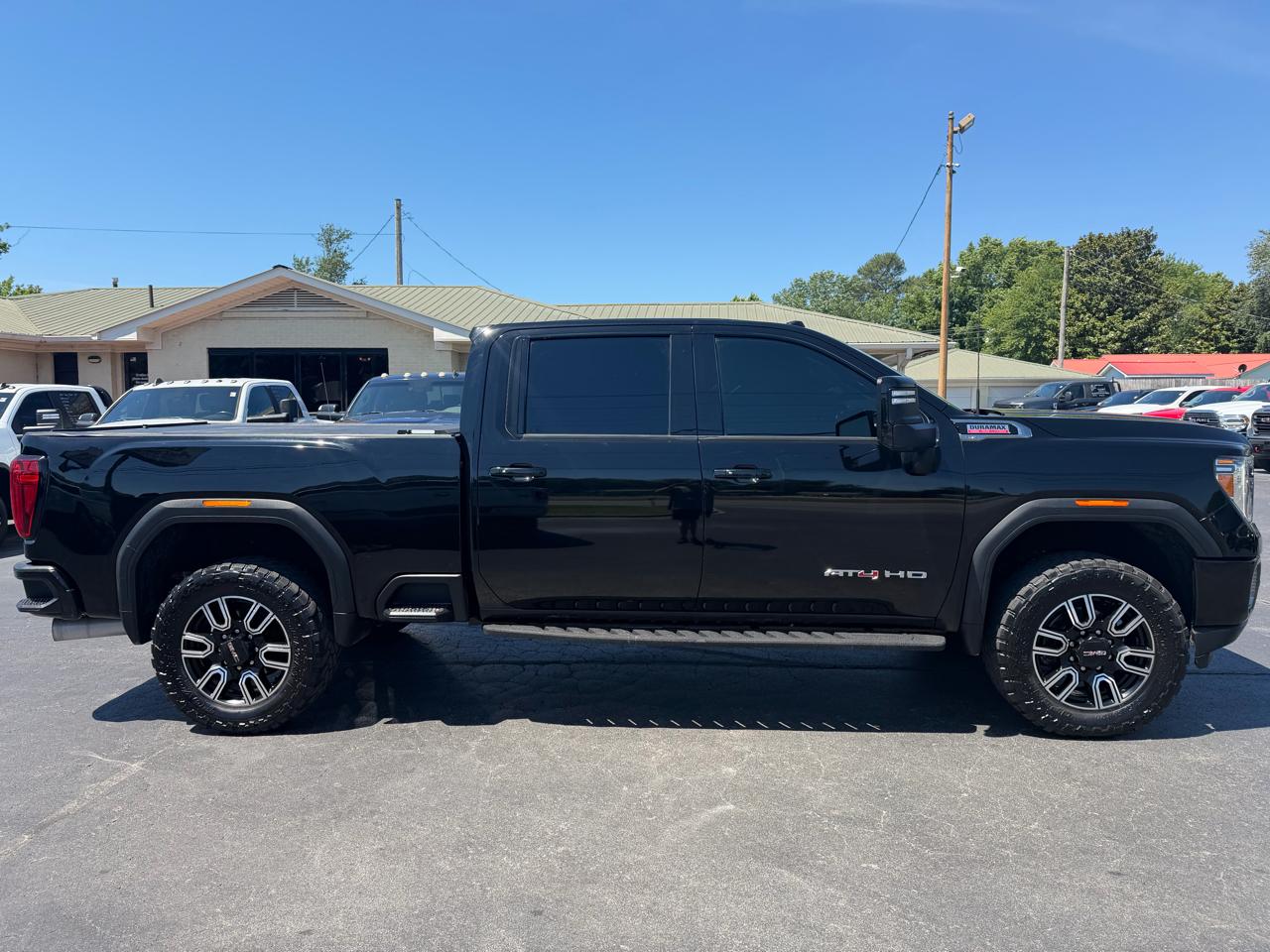 GMC Sierra 2500HD 4WD Crew Cab 159" AT4 2021