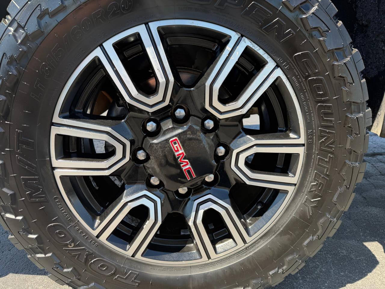 GMC Sierra 2500HD 4WD Crew Cab 159" AT4 2021
