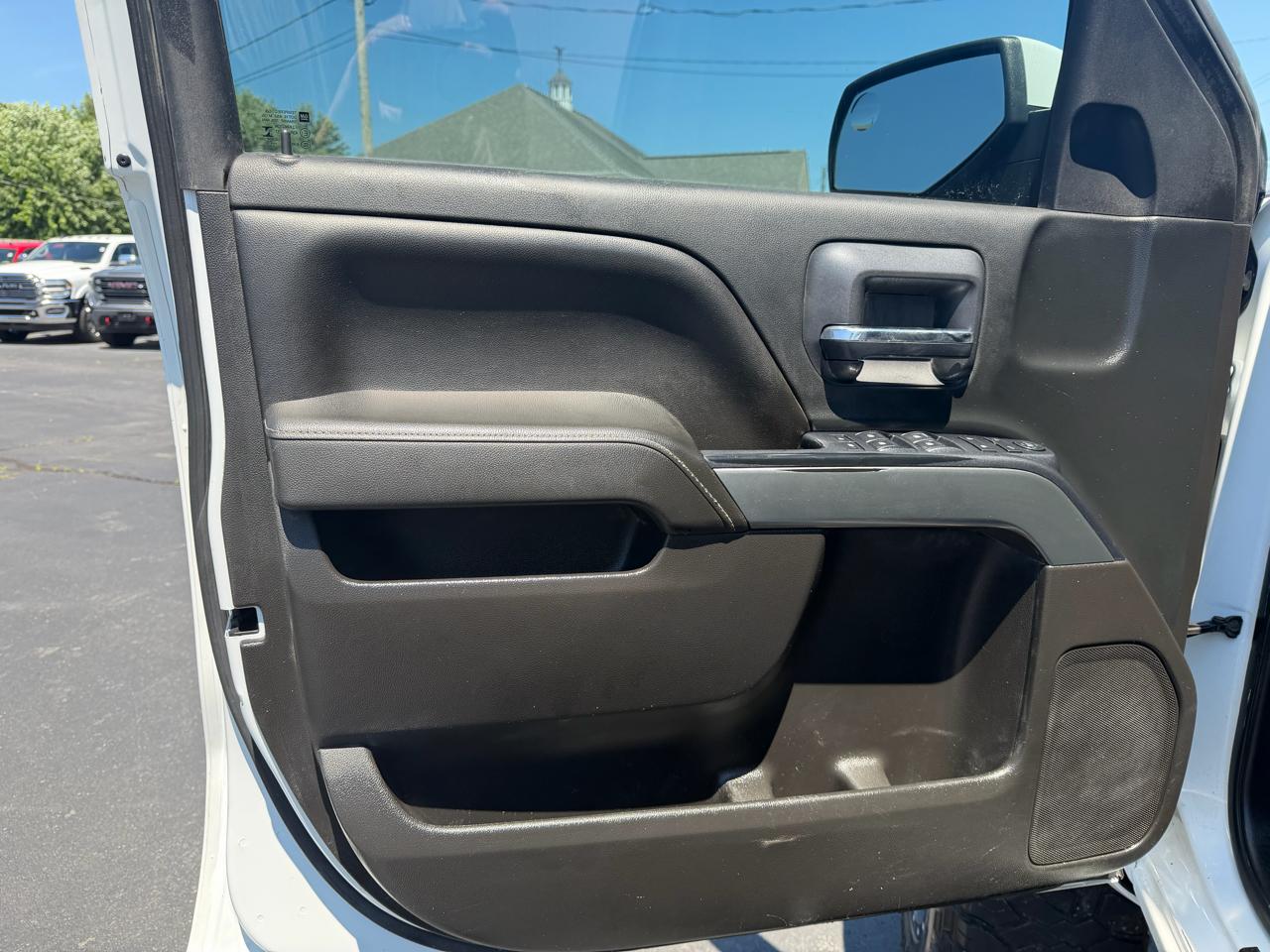 Chevrolet Silverado 2500HD 4WD Crew Cab 153.7" LT 2016