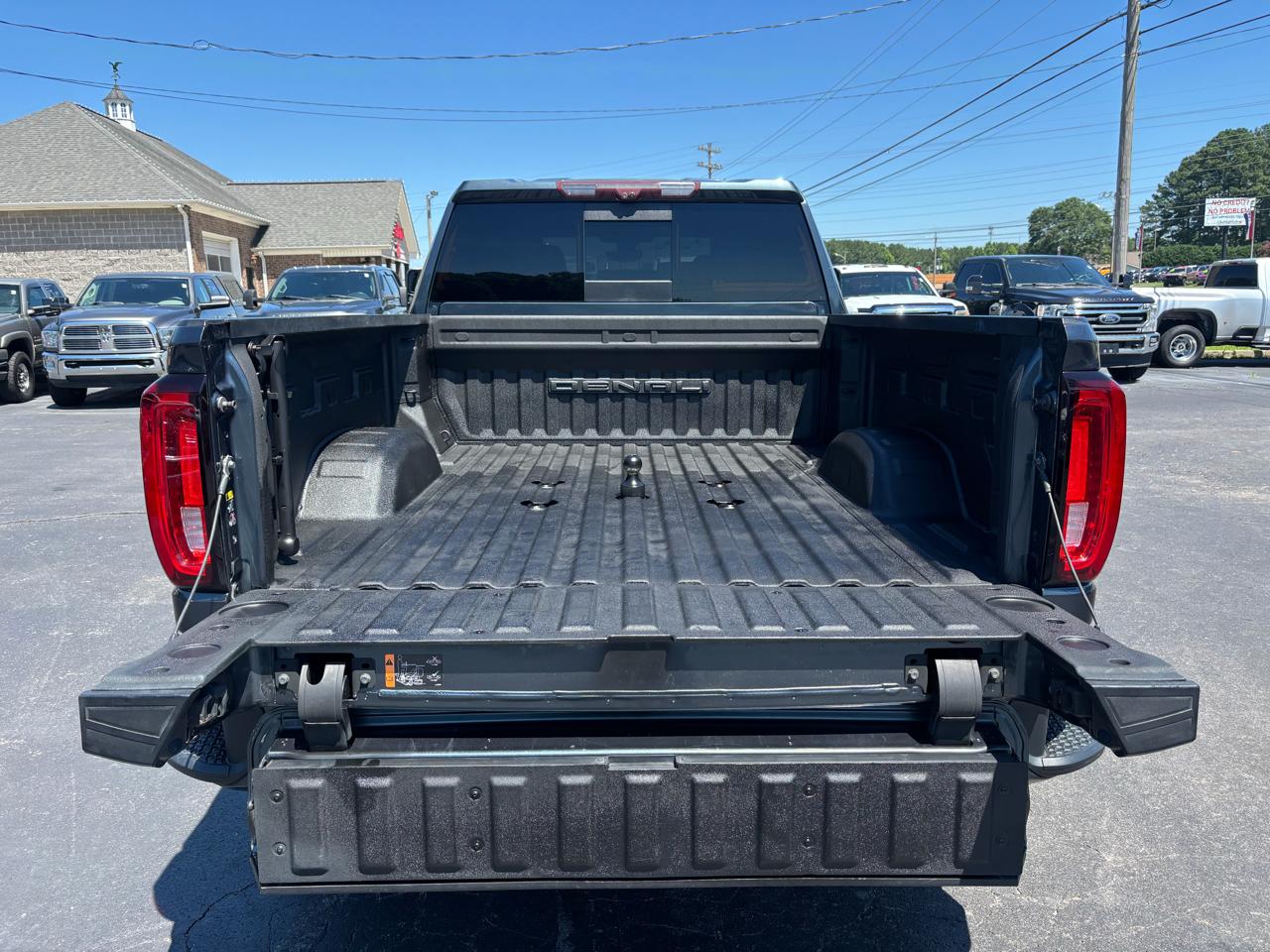 GMC Sierra 2500HD 4WD Crew Cab 159" Denali 2020