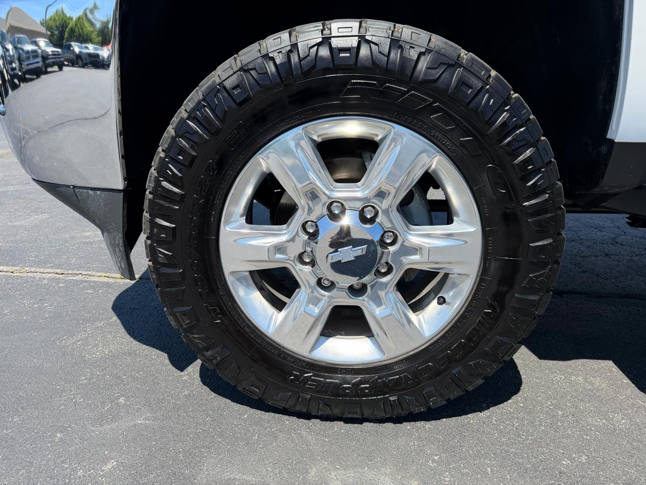 Chevrolet Silverado 2500HD 4WD Crew Cab 153.7" LTZ 2019