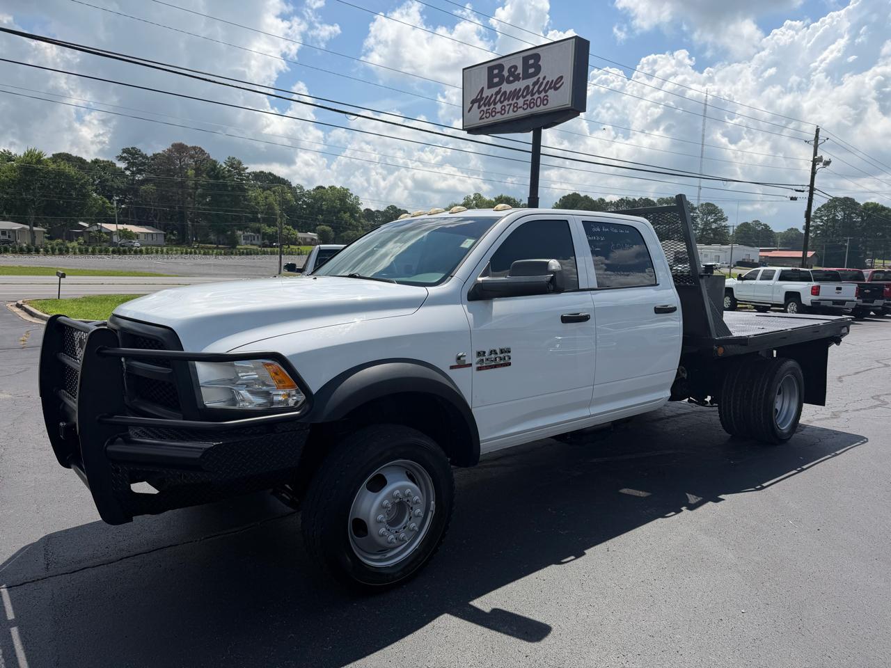 RAM 4500 4WD Crew Cab 173" WB 60" CA Tradesman 2016