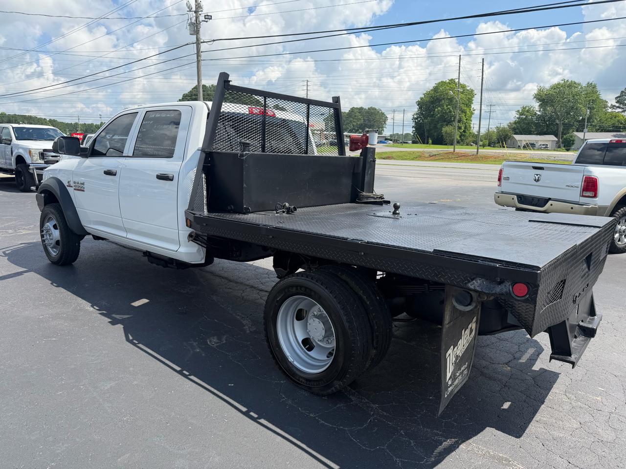 RAM 4500 4WD Crew Cab 173" WB 60" CA Tradesman 2016