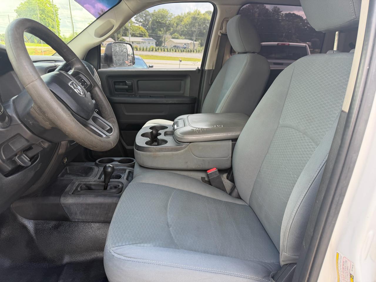 RAM 4500 4WD Crew Cab 173" WB 60" CA Tradesman 2016