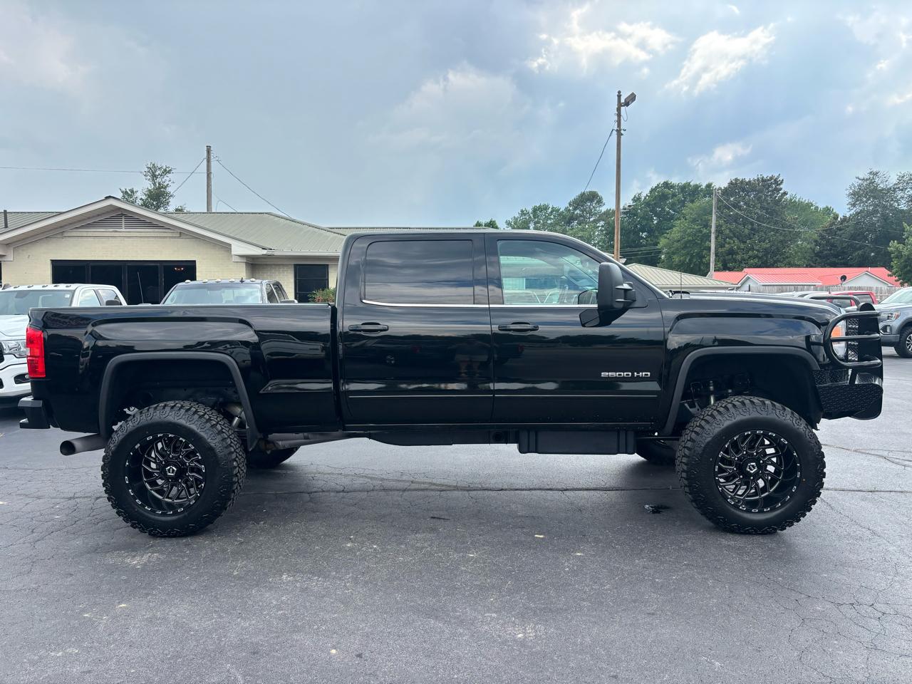 GMC Sierra 2500HD 4WD Crew Cab 153.7" SLE 2015