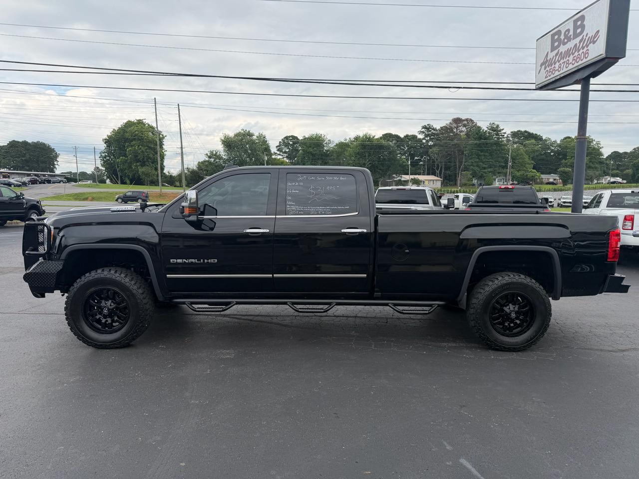 GMC Sierra 3500HD 4WD Crew Cab 167.7" Denali 2017