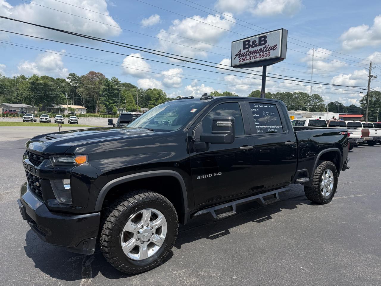 Chevrolet Silverado 2500HD 4WD Crew Cab 159" Custom 2022