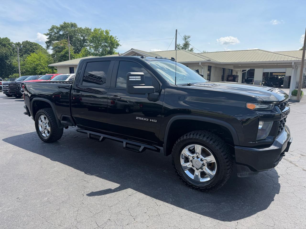 Chevrolet Silverado 2500HD 4WD Crew Cab 159" Custom 2022