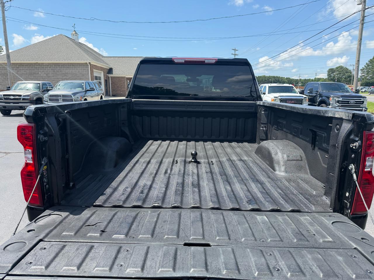 Chevrolet Silverado 2500HD 4WD Crew Cab 159" Custom 2022