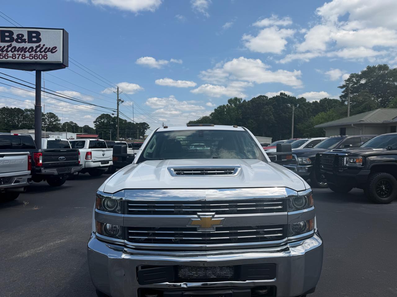 Chevrolet Silverado 3500HD 4WD Crew Cab 171.5" WB, 59.06" CA WT 2017