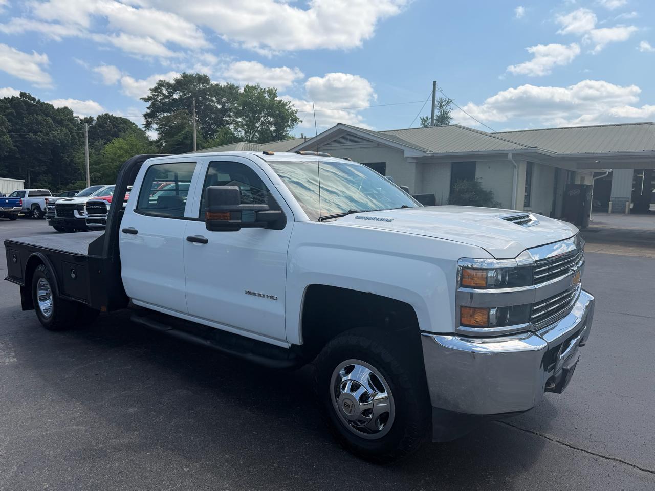 Chevrolet Silverado 3500HD 4WD Crew Cab 171.5" WB, 59.06" CA WT 2017