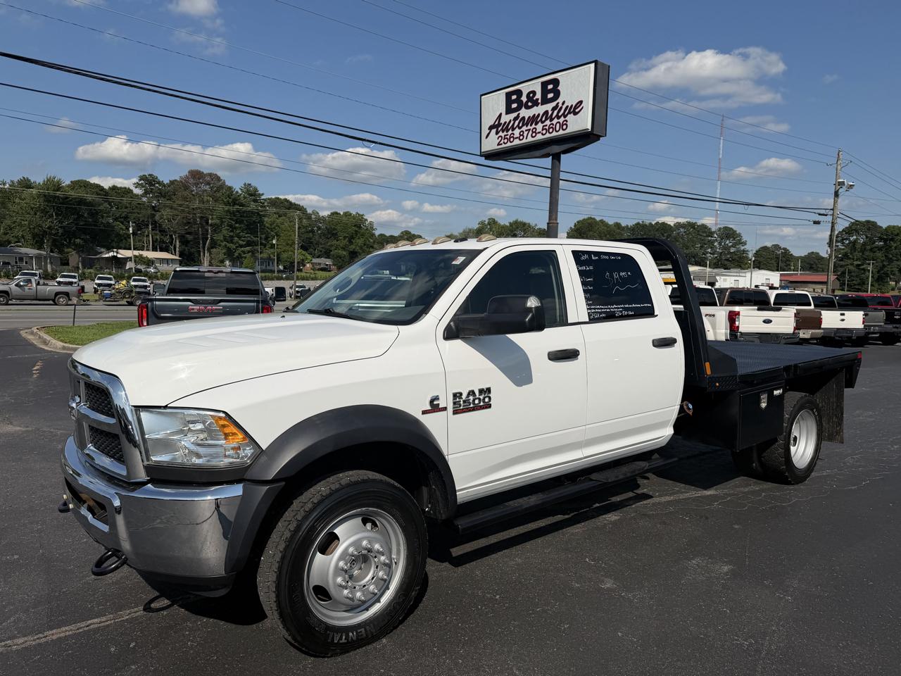 2014 RAM 5500 4WD Crew Cab 173" WB 60" CA Tradesman