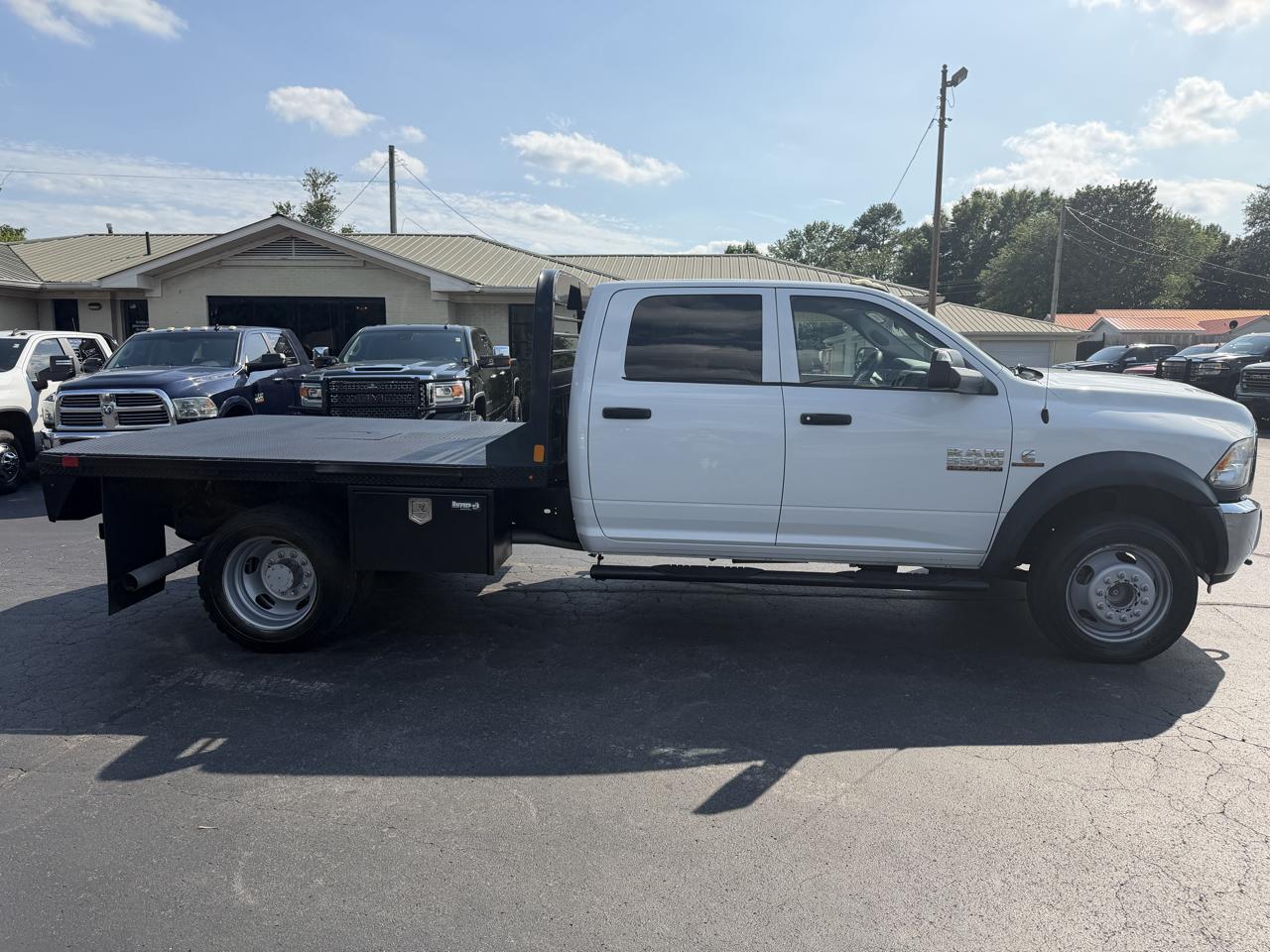 RAM 5500 4WD Crew Cab 173" WB 60" CA Tradesman 2014
