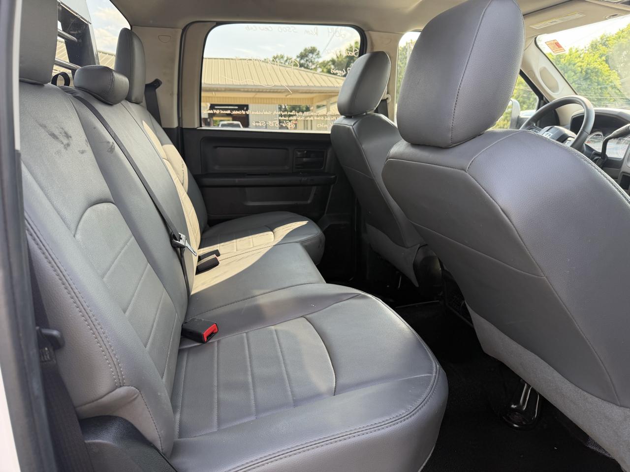 RAM 5500 4WD Crew Cab 173" WB 60" CA Tradesman 2014