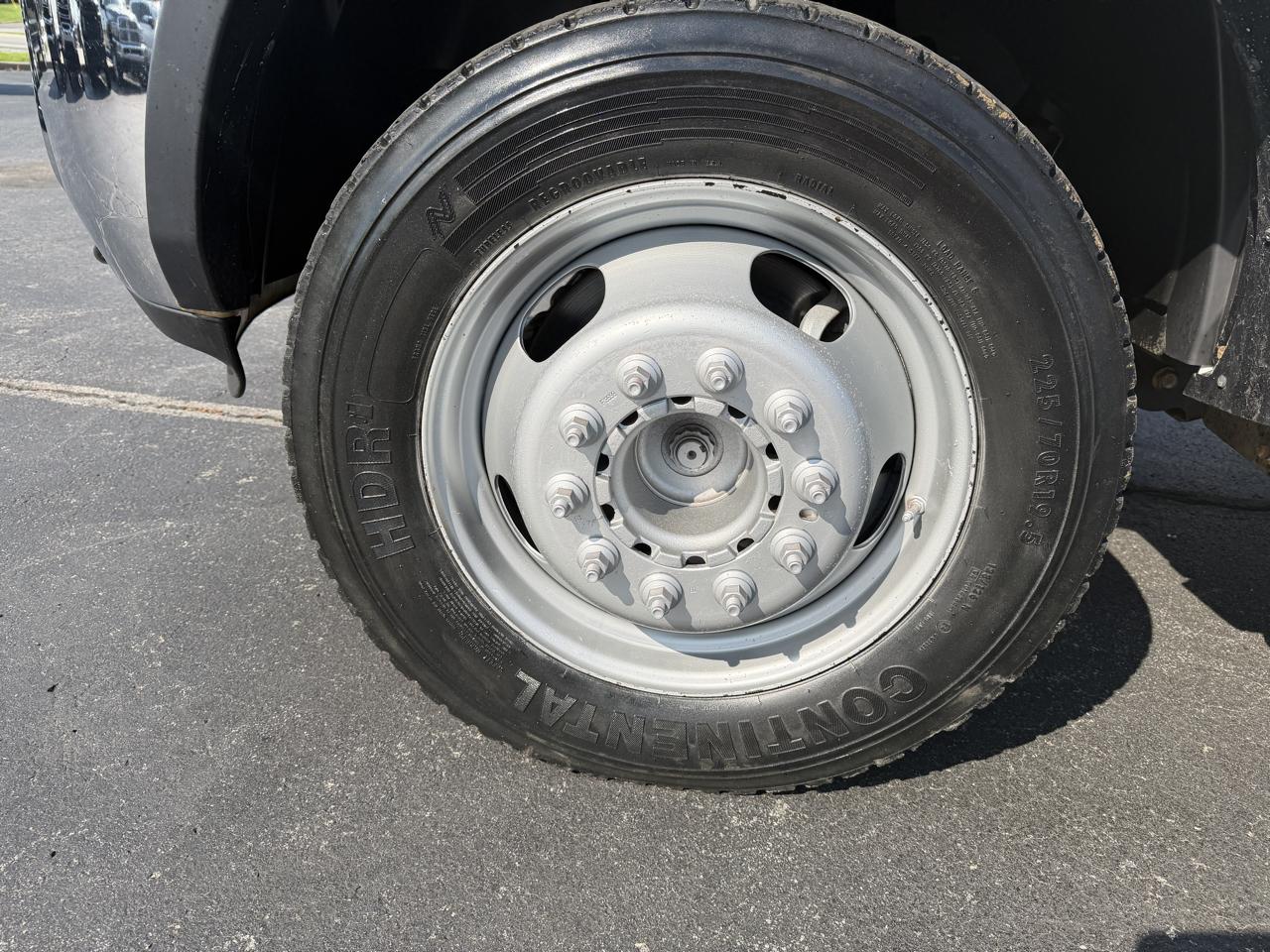 RAM 5500 4WD Crew Cab 173" WB 60" CA Tradesman 2014
