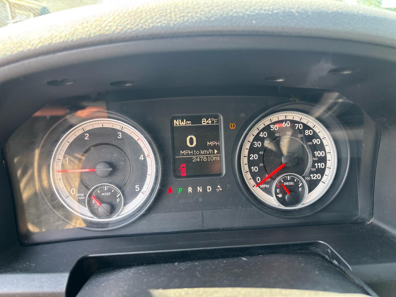 RAM 2500 4WD Mega Cab 160.5" Big Horn 2013