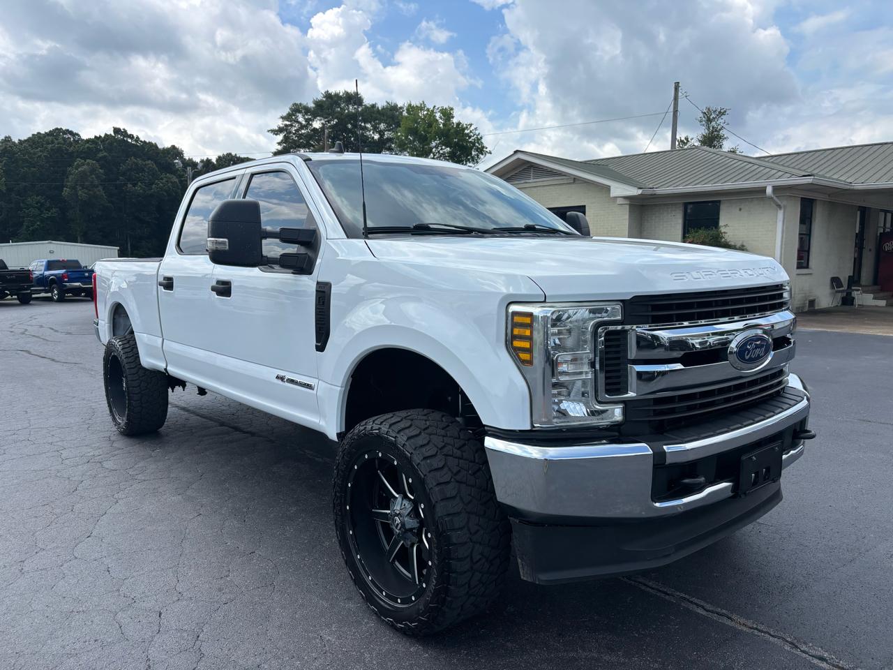Ford Super Duty F-250 SRW XLT 4WD Crew Cab 6.75' Box 2019