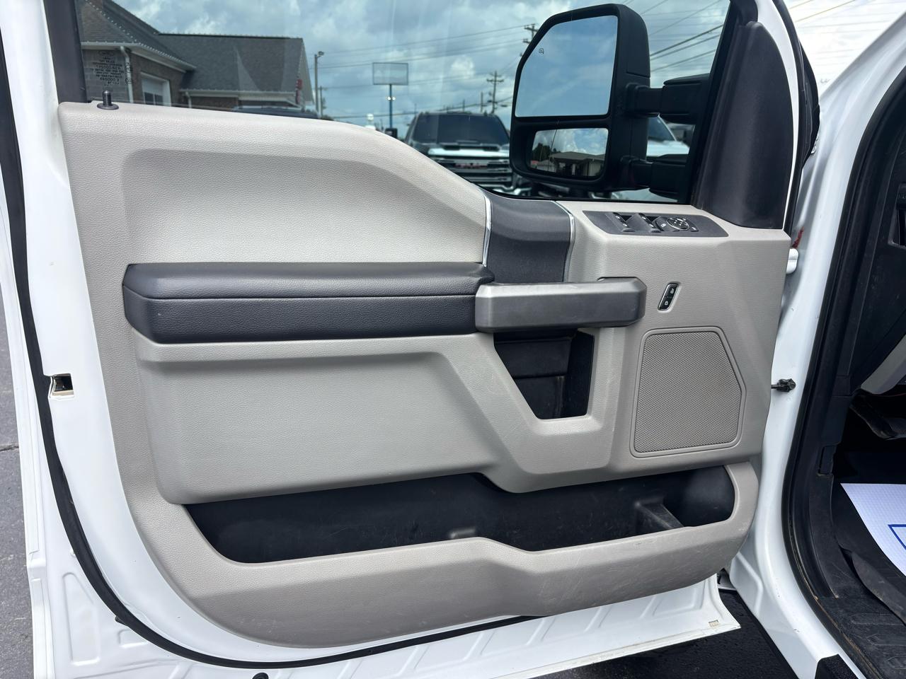 Ford Super Duty F-250 SRW XLT 4WD Crew Cab 6.75' Box 2019