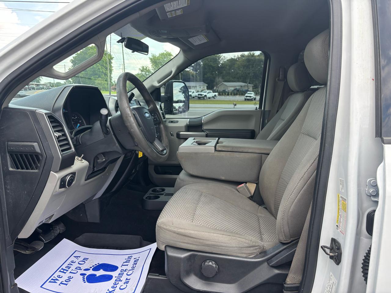 Ford Super Duty F-250 SRW XLT 4WD Crew Cab 6.75' Box 2019