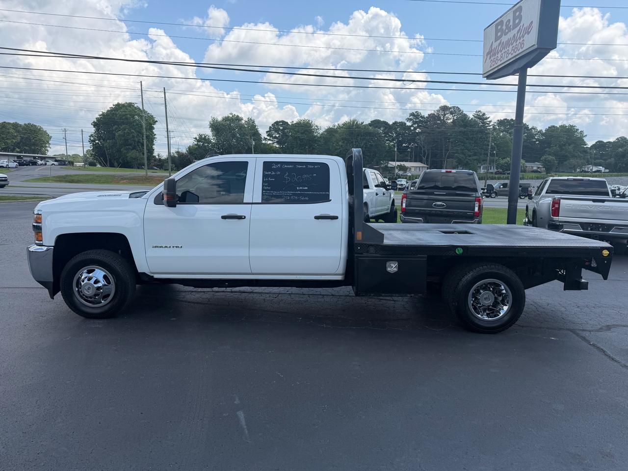 Chevrolet Silverado 3500HD CC 4WD Crew Cab 171.5" WB, 59.06" CA WT 2019