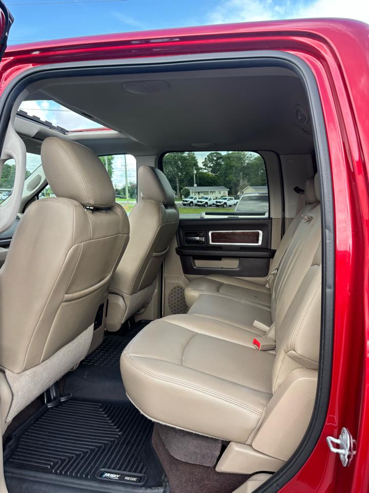 Dodge Ram 2500 4WD Crew Cab 149" Laramie *Ltd Avail* 2010