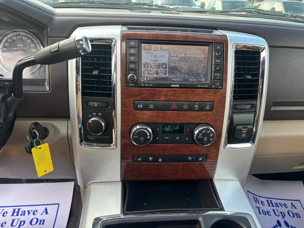 Dodge Ram 2500 4WD Crew Cab 149" Laramie *Ltd Avail* 2010