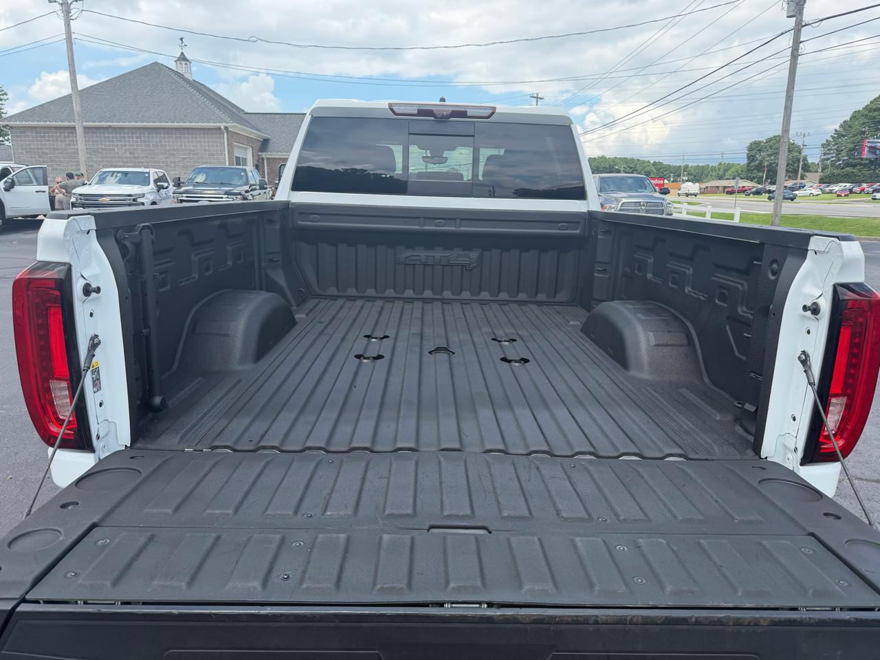 GMC Sierra 2500HD 4WD Crew Cab 159" AT4 2020