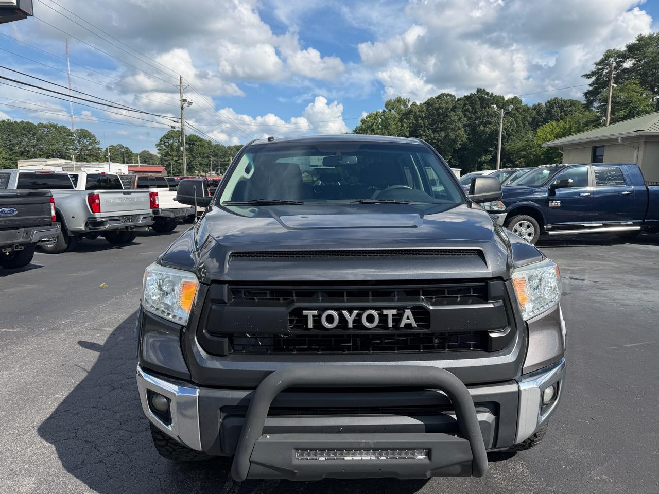 Toyota Tundra 4WD Truck CrewMax 5.7L FFV V8 6-Spd AT TRD Pro (Natl) 2015