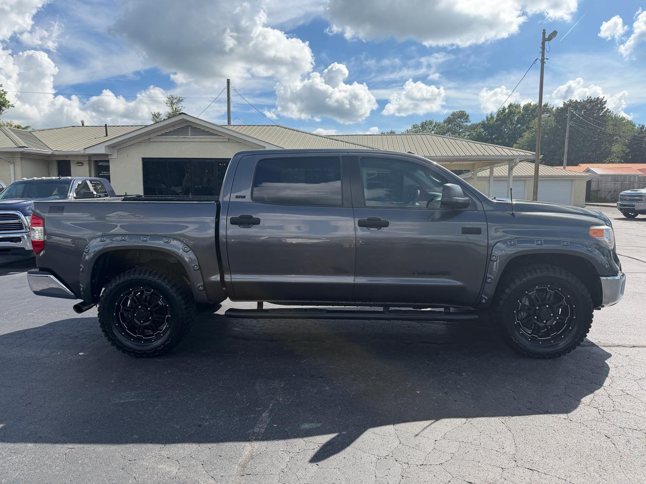 Toyota Tundra 4WD Truck CrewMax 5.7L FFV V8 6-Spd AT TRD Pro (Natl) 2015