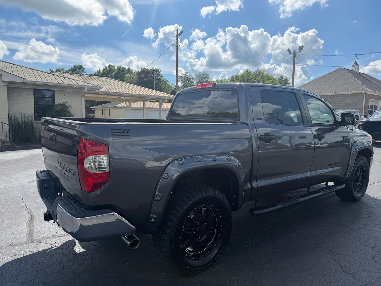 Toyota Tundra 4WD Truck CrewMax 5.7L FFV V8 6-Spd AT TRD Pro (Natl) 2015
