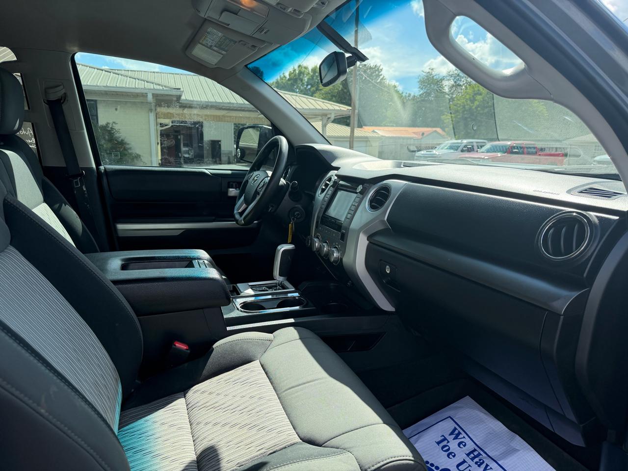 Toyota Tundra 4WD Truck CrewMax 5.7L FFV V8 6-Spd AT TRD Pro (Natl) 2015