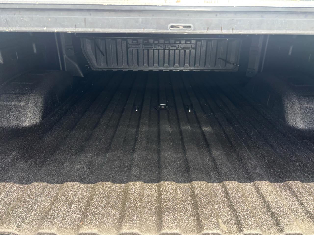 GMC Sierra 2500HD 4WD Crew Cab 159" Denali 2022